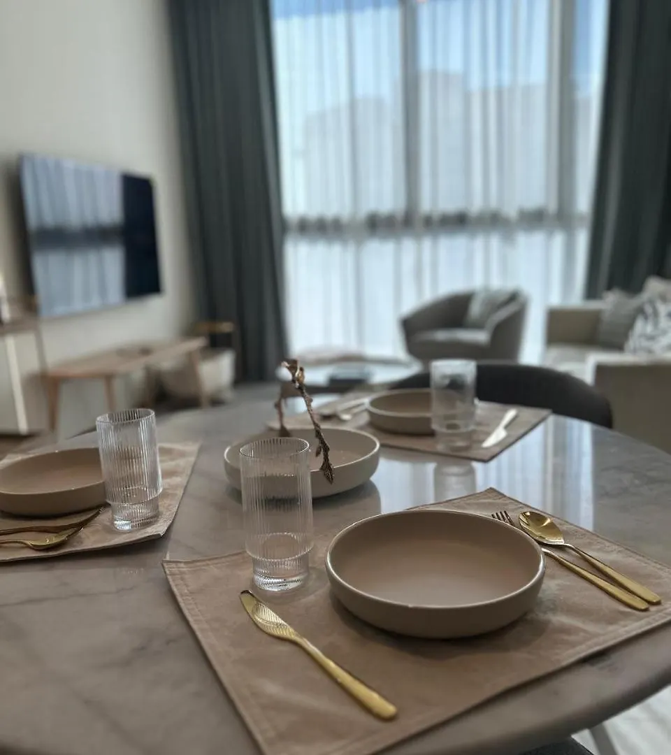 Premium 1Bhk Apt In Signature Living, Jvc! Pool View Dubai
